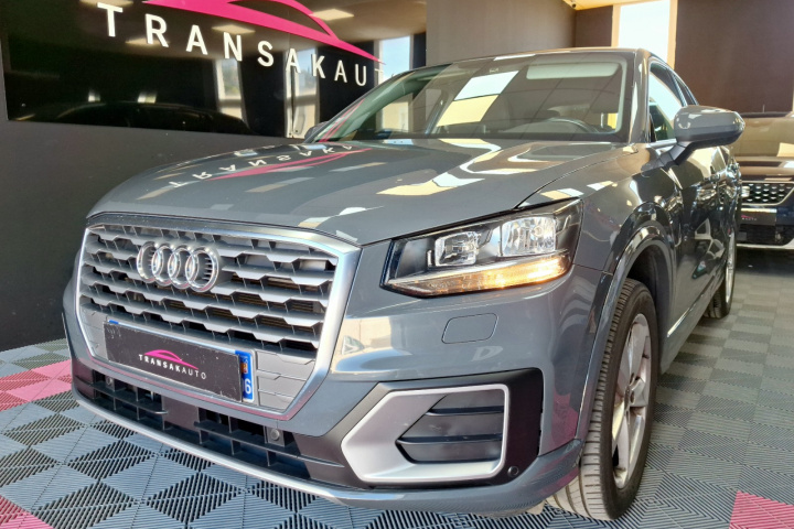 AUDI Q2