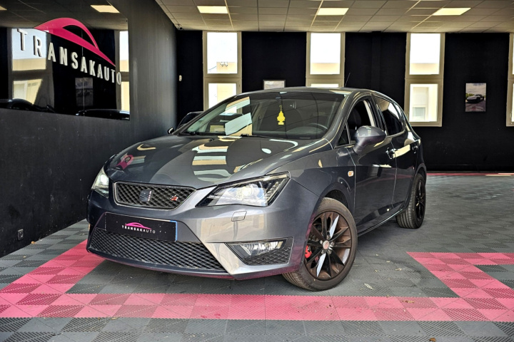 SEAT IBIZA