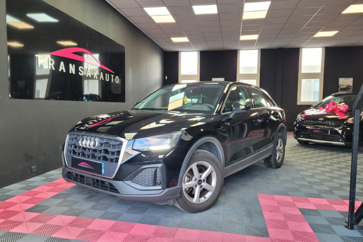 AUDI Q2