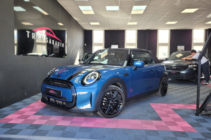 MINI CABRIOLET F57 LCI II