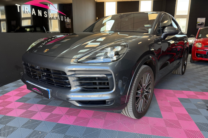 PORSCHE CAYENNE COUPE