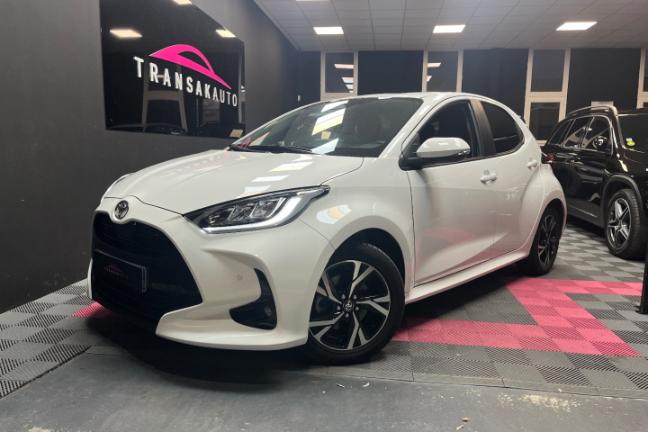 TOYOTA YARIS HYBRIDE MY22