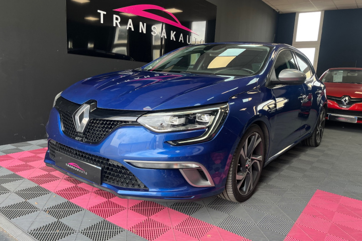 RENAULT MEGANE IV BERLINE